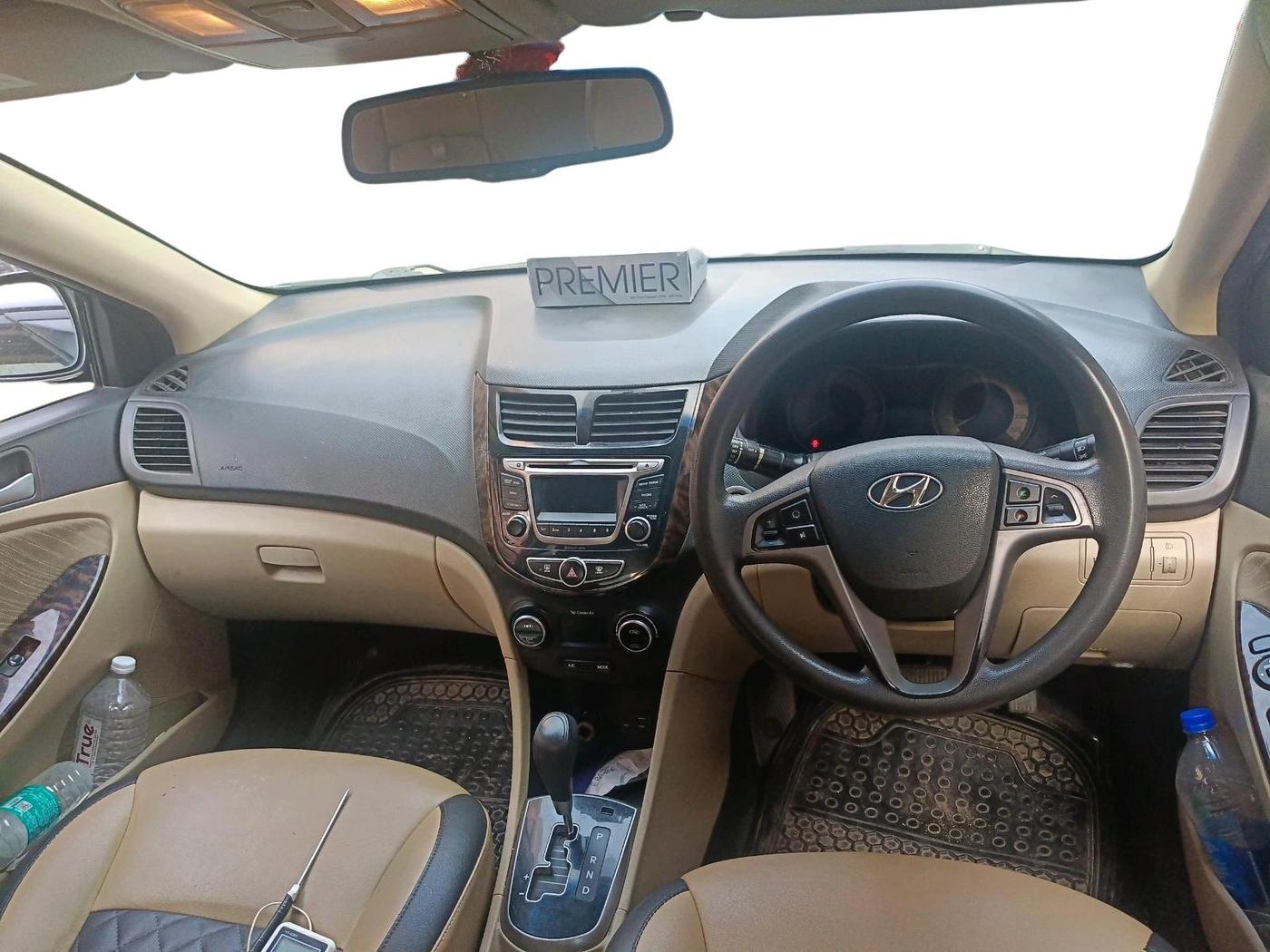 2015 Hyundai Verna FLUIDIC 4S 1.6 VTVT S AT, Petrol, Automatic, 64,784 km, interior