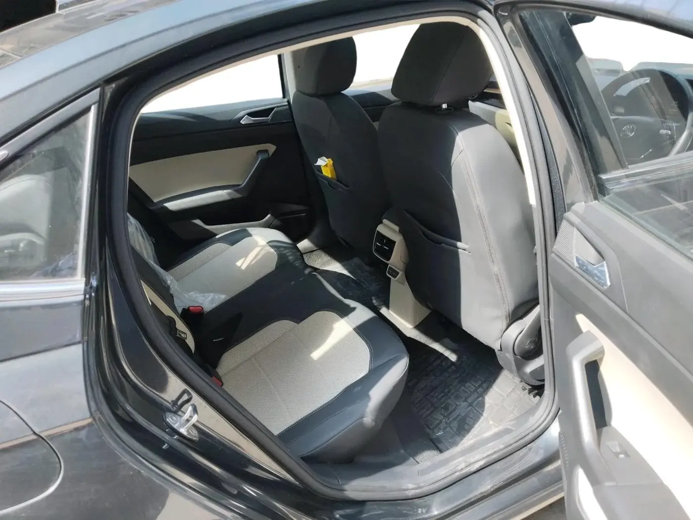 2023 Skoda SLAVIA STYLE 1.5L TSI DSG, Petrol, Automatic, 8,716 km, interior