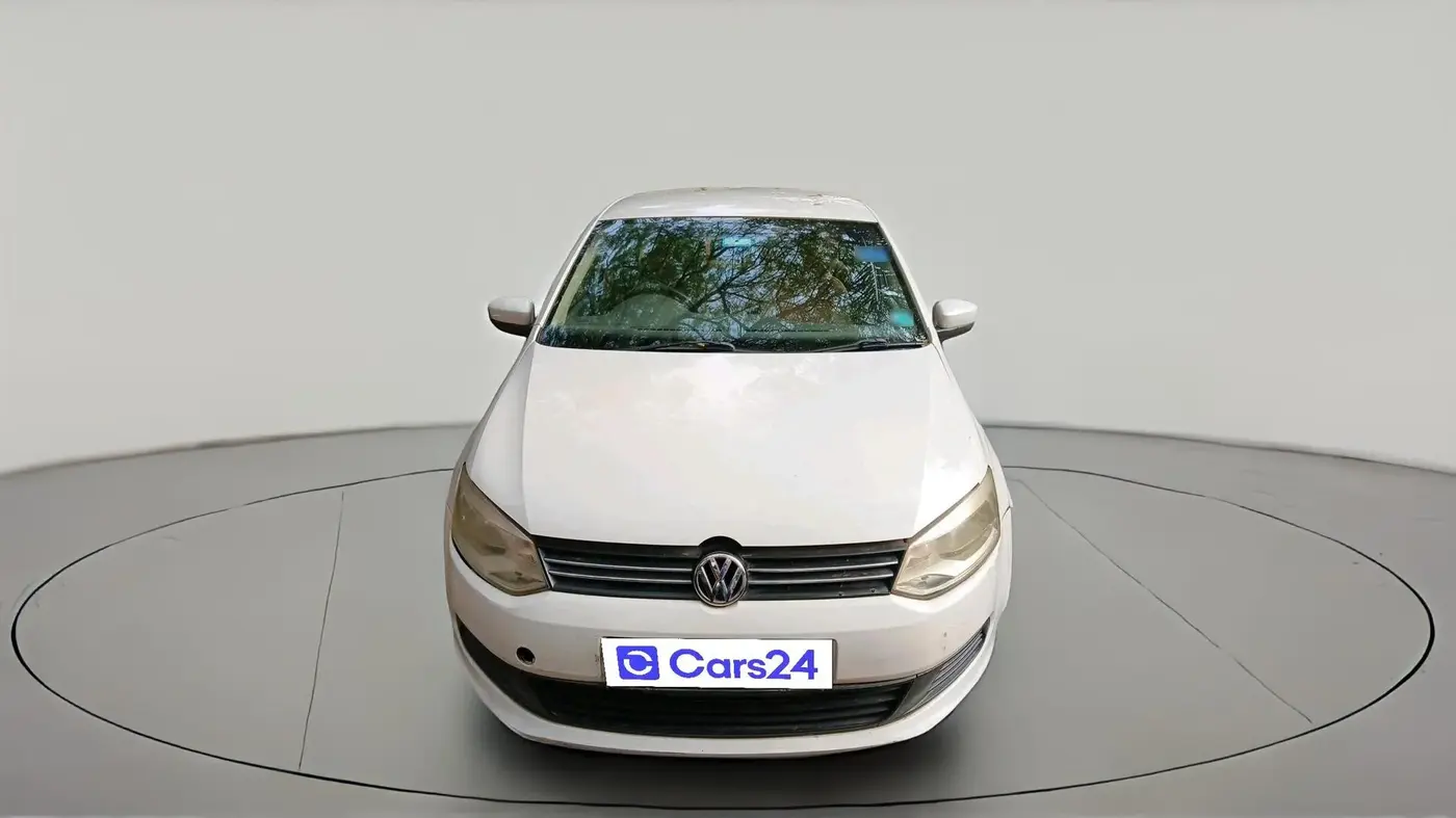 2011 Volkswagen Vento COMFORTLINE 1.6, Petrol, Manual, 89,026 km, exterior