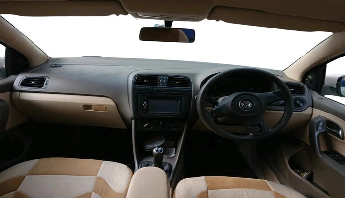 2011 Volkswagen Vento COMFORTLINE 1.6, Petrol, Manual, 89,026 km, interior