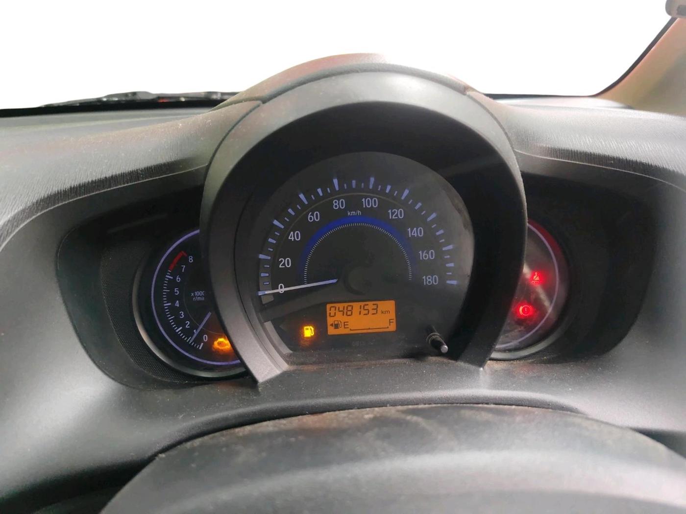 2015 Honda Brio S MT, CNG, Manual, 48,153 km, interior