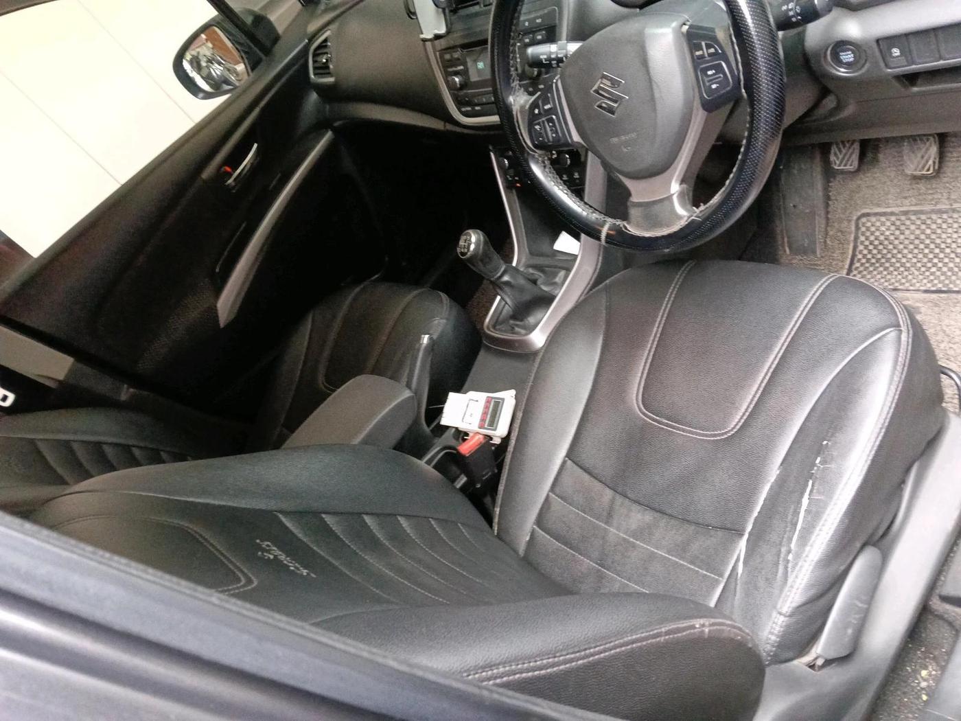 2018 Maruti S Cross DELTA 1.3, Diesel, Manual, 74,106 km, interior
