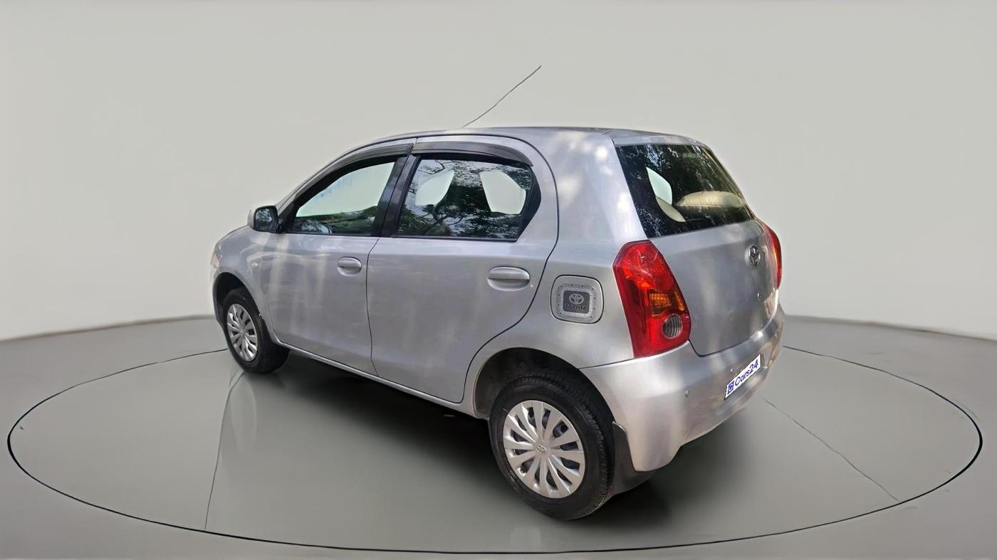 2011 Toyota Etios Liva G, Petrol, Manual, 58,600 km, exterior