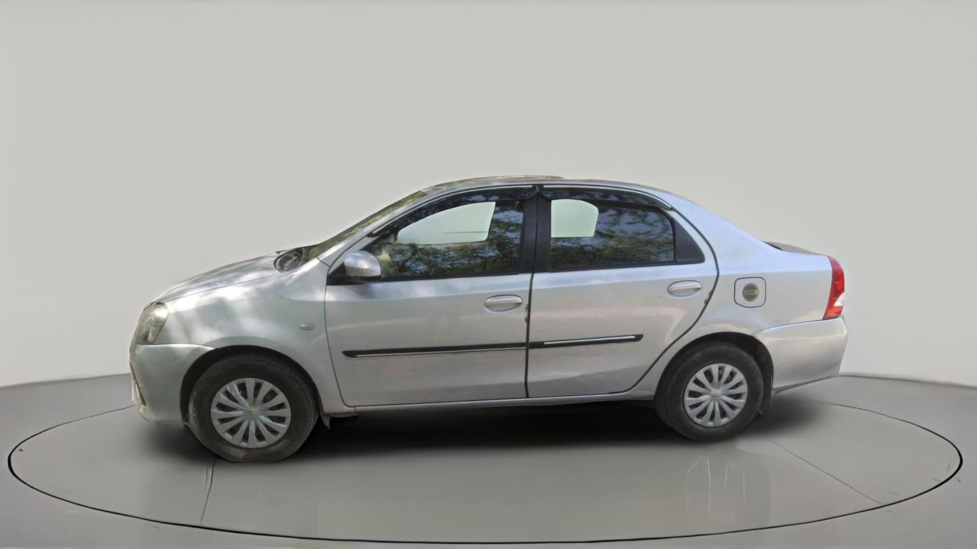 2017 Toyota Etios GD, Diesel, Manual, 1,68,576 km, exterior