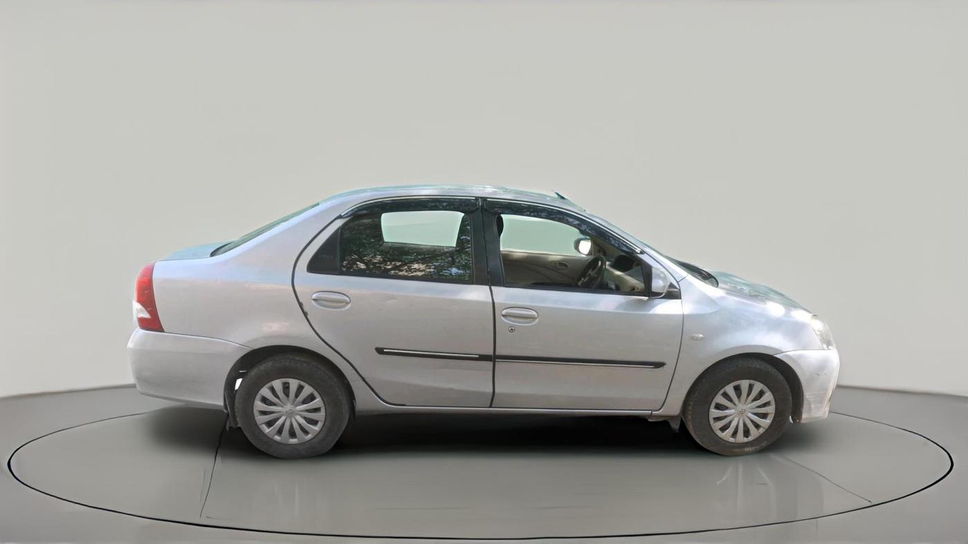 2017 Toyota Etios GD, Diesel, Manual, 1,68,576 km, exterior