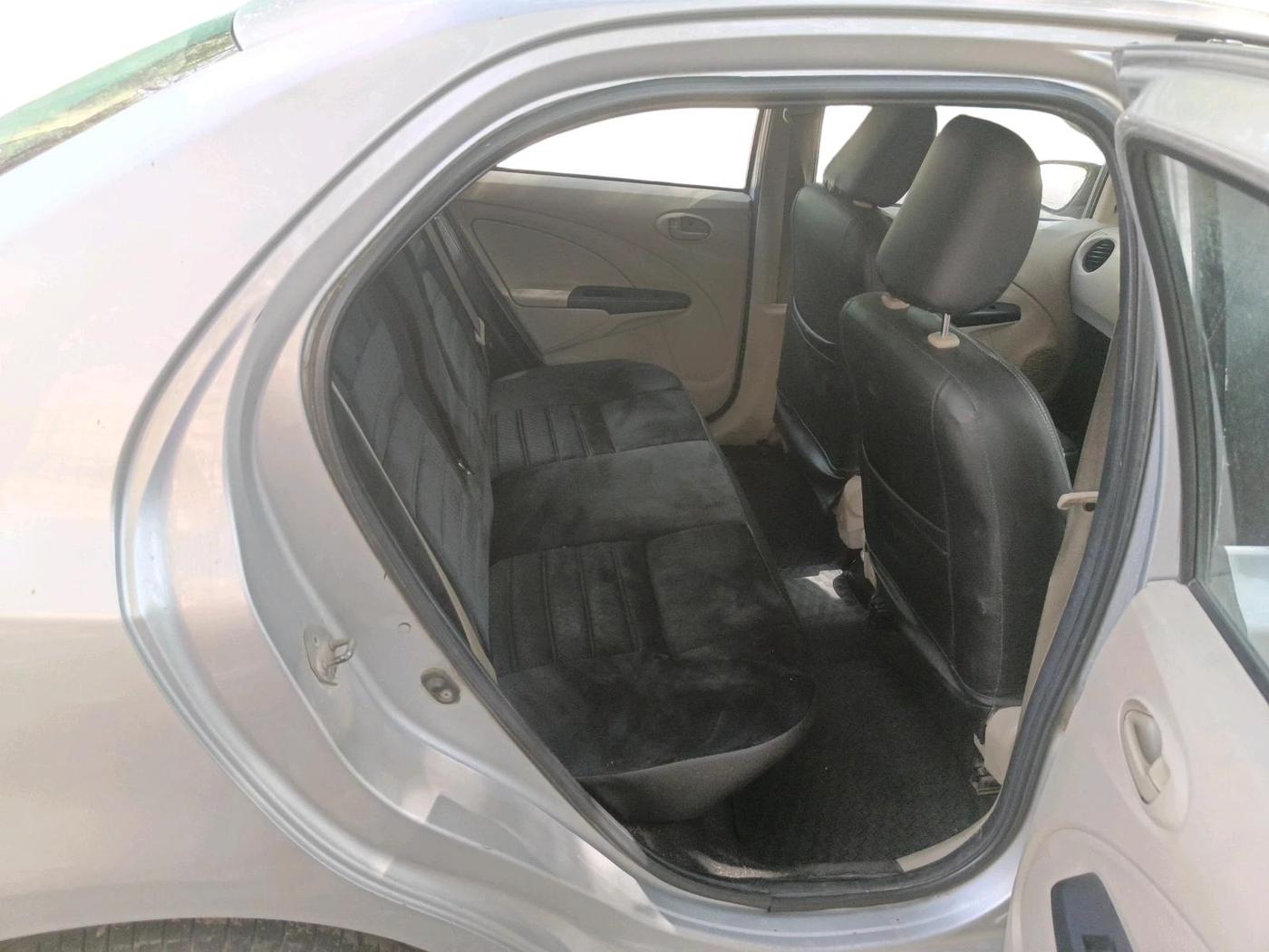 2017 Toyota Etios GD, Diesel, Manual, 1,68,576 km, interior