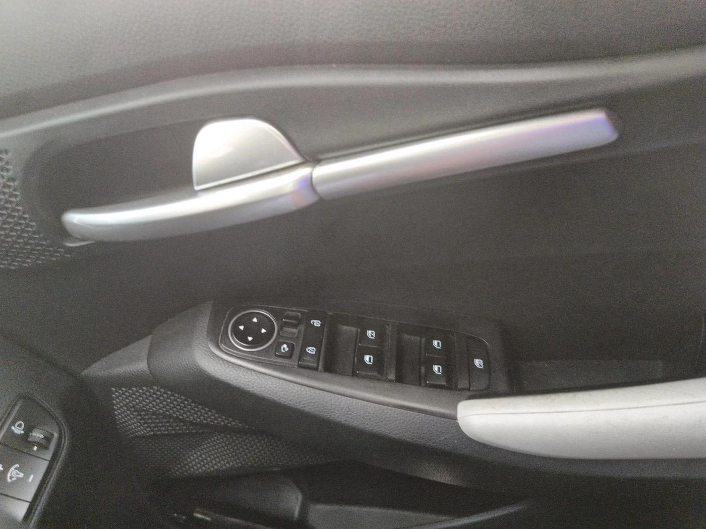 2022 KIA SELTOS HTK PLUS 1.5 IMT, Petrol, Manual, 69,073 km, interior