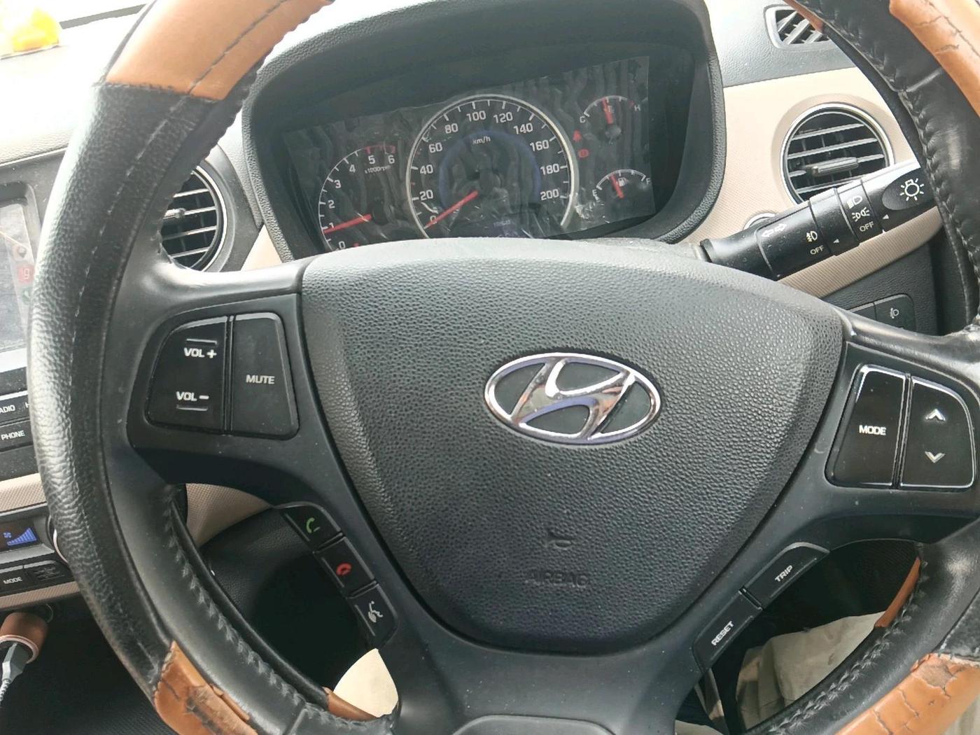 2017 Hyundai Grand i10 ASTA U2 1.2 CRDI, Diesel, Manual, 47,739 km, interior