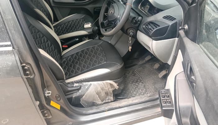 2020 Tata Tiago XE PETROL, Petrol, Manual, 50,368 km, interior