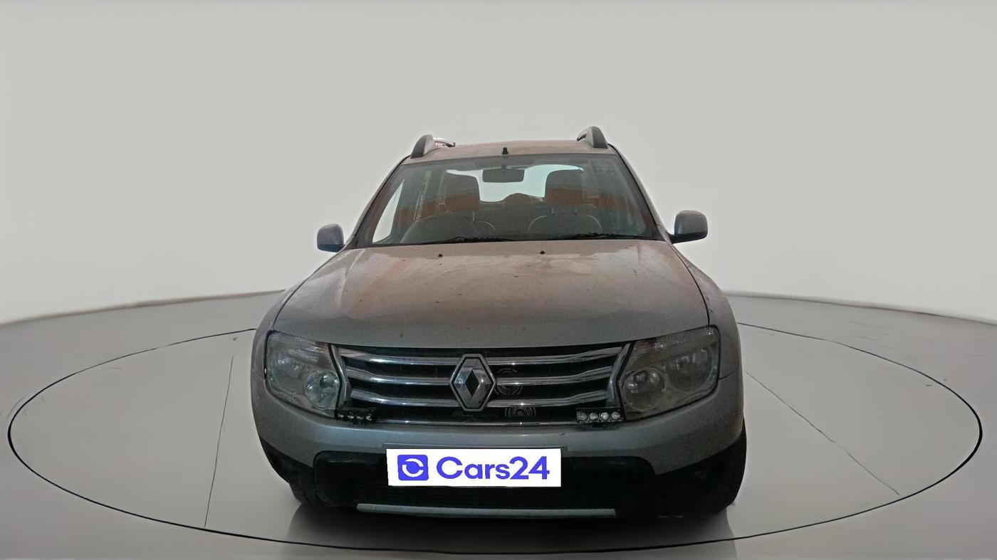2013 Renault Duster RXL PETROL, Petrol, Manual, 1,18,825 km, exterior