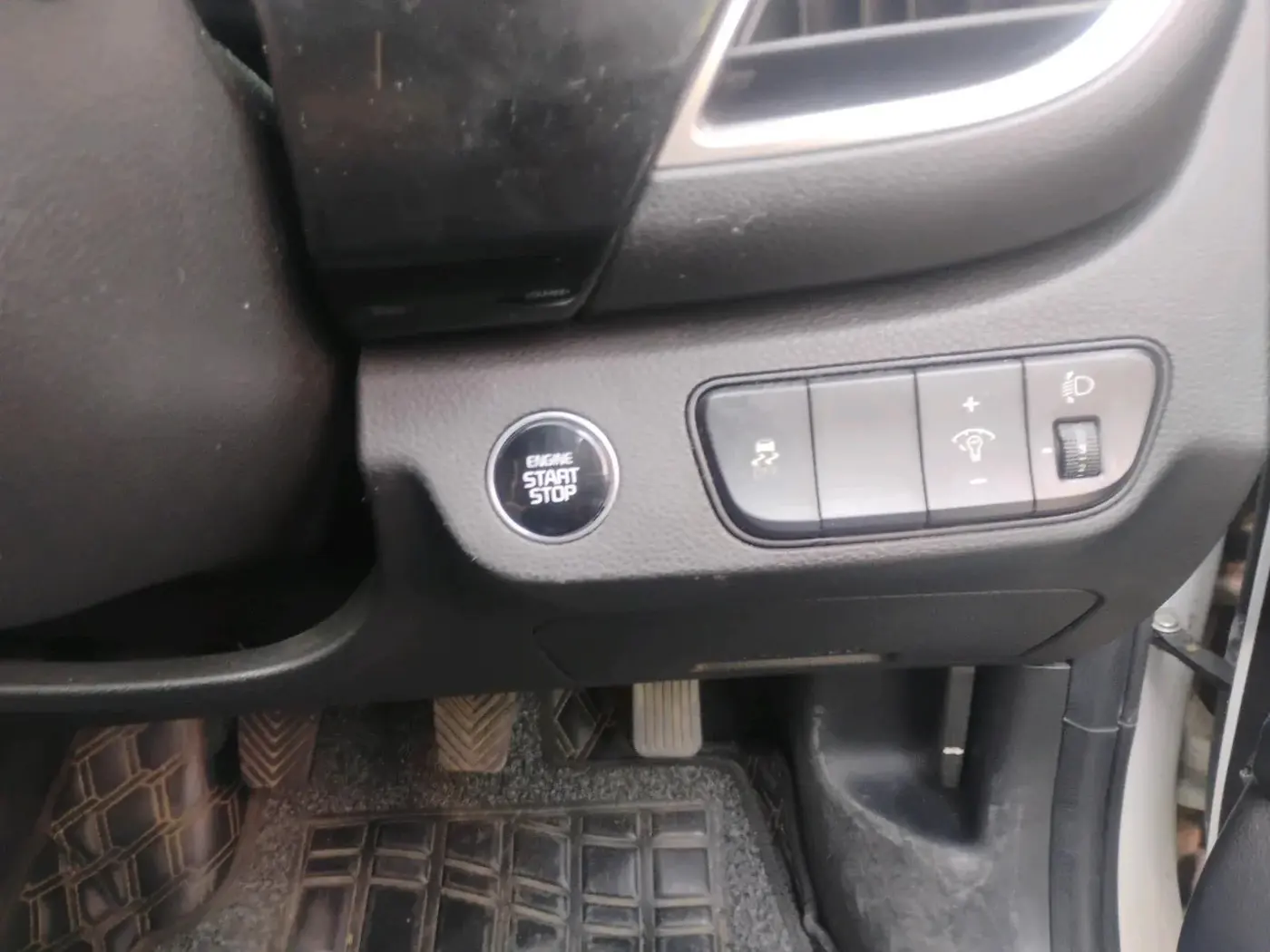 2022 KIA SELTOS HTK PLUS 1.5, Petrol, Manual, 45,841 km, interior