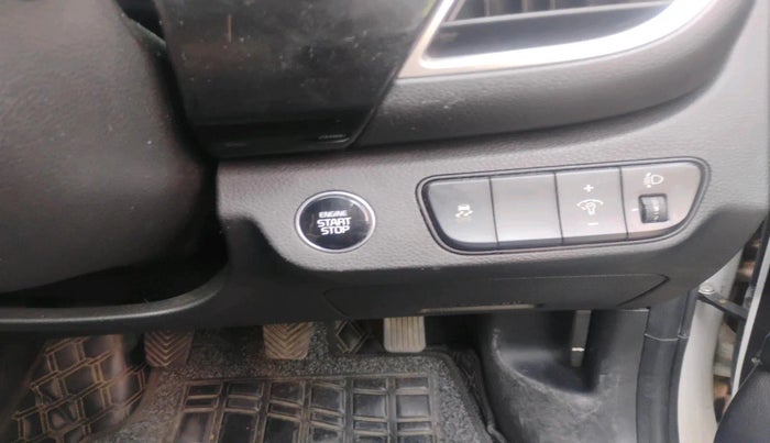 2022 KIA SELTOS HTK PLUS 1.5, Petrol, Manual, 45,841 km, interior