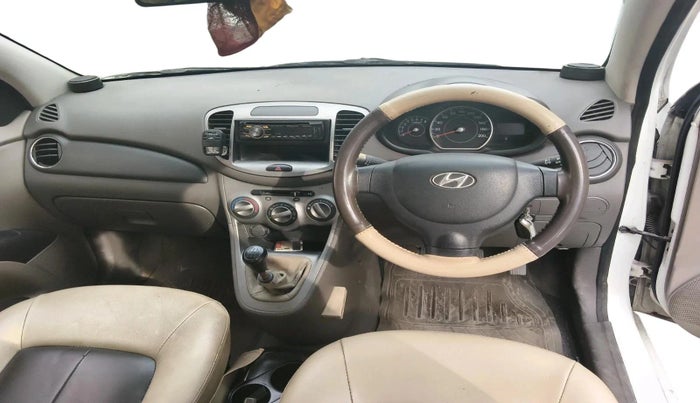 2011 Hyundai i10 MAGNA 1.2, Petrol, Manual, 38,873 km, interior
