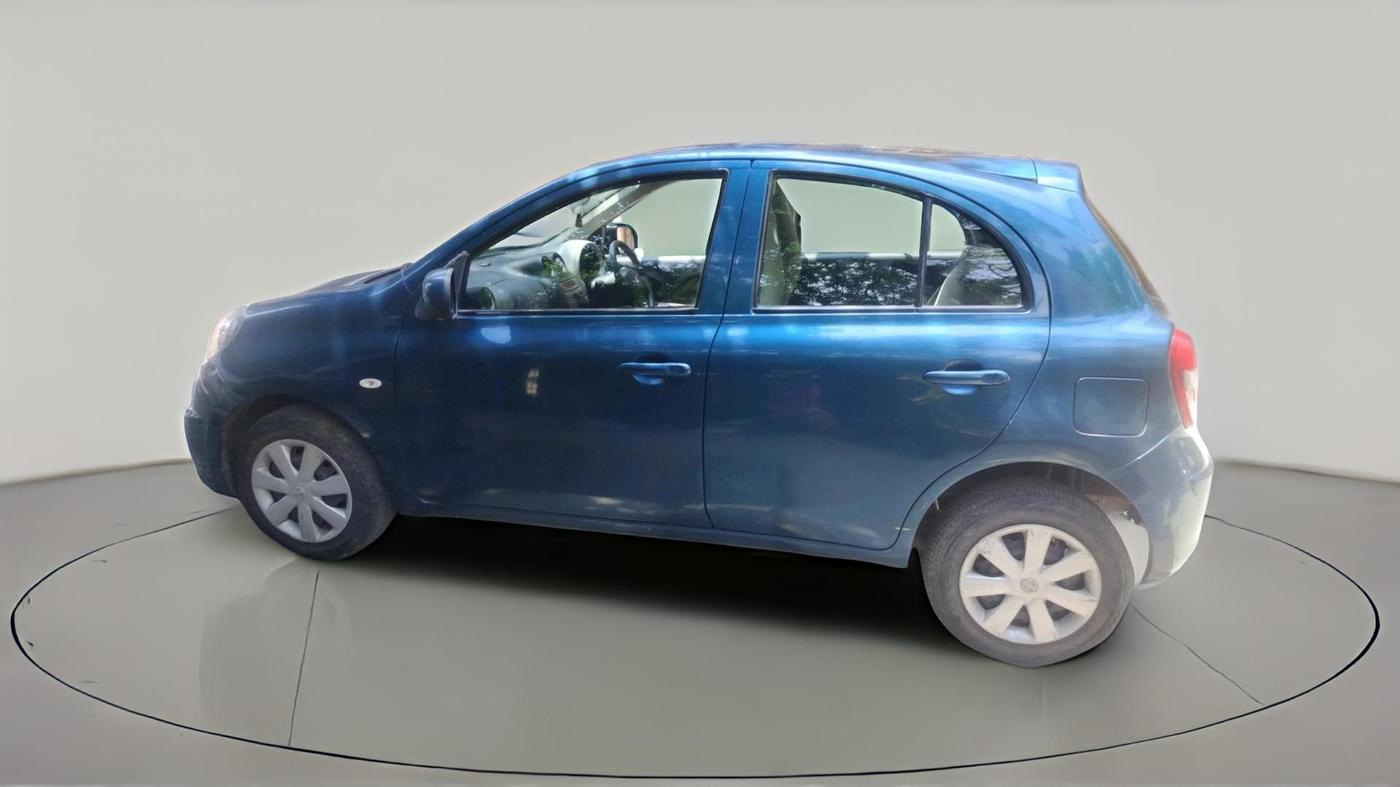 2016 Nissan Micra Active XV, Petrol, Manual, 43,717 km, exterior