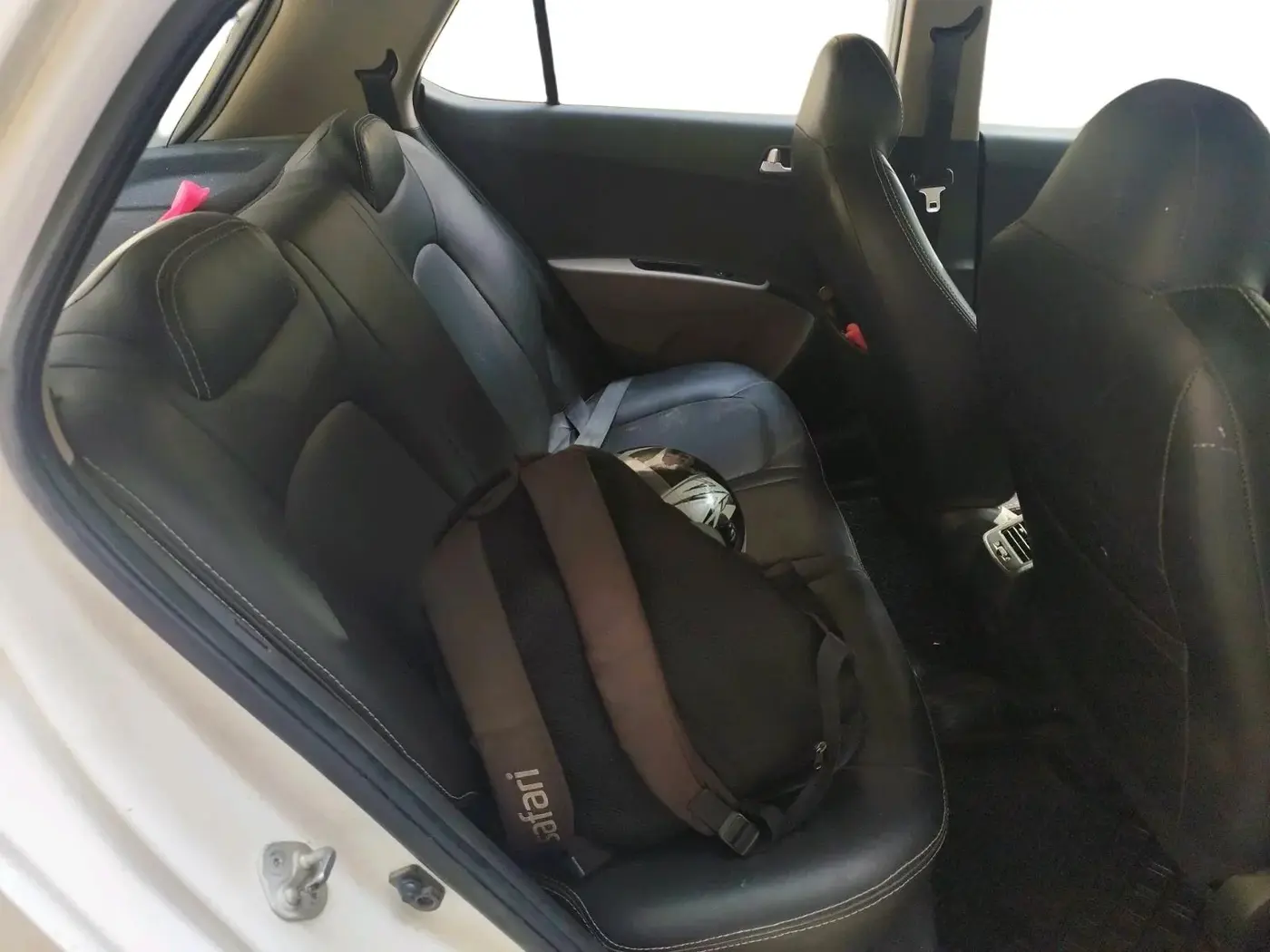 2019 Hyundai Grand i10 SPORTZ 1.2 KAPPA VTVT, CNG, Manual, 92,607 km, interior