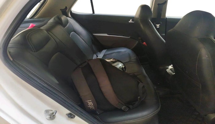 2019 Hyundai Grand i10 SPORTZ 1.2 KAPPA VTVT, CNG, Manual, 92,607 km, interior