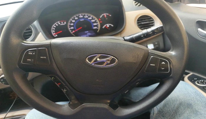 2019 Hyundai Grand i10 SPORTZ 1.2 KAPPA VTVT, CNG, Manual, 92,607 km, interior
