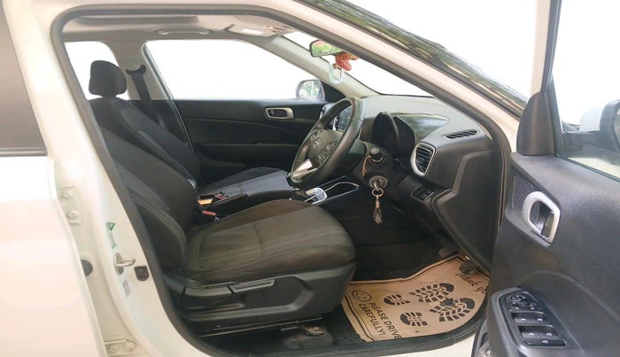2021 Hyundai VENUE SX 1.5 CRDI, Diesel, Manual, 1,67,561 km, interior
