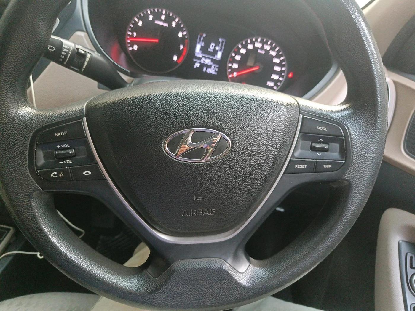 2018 Hyundai Elite i20 ASTA 1.2  CVT, Petrol, Automatic, 31,266 km, interior