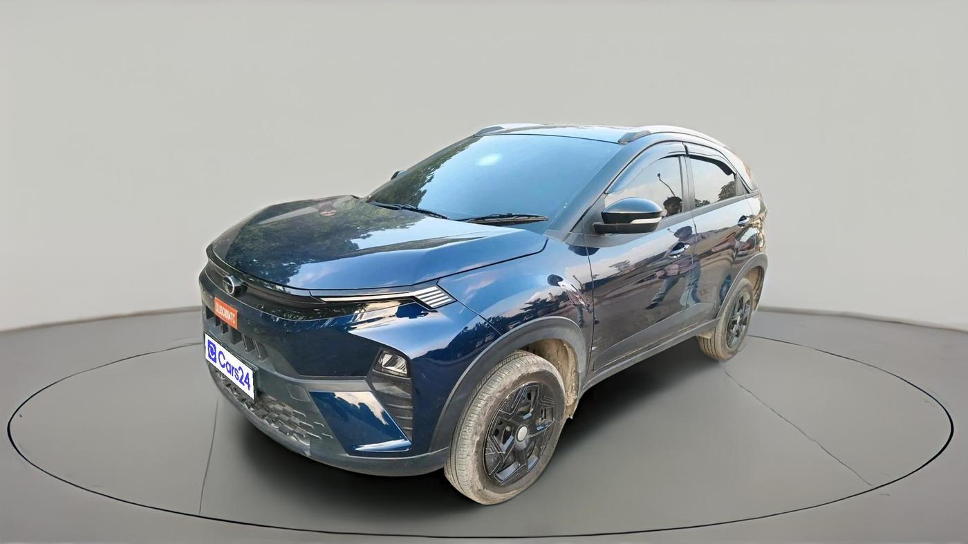 2026 Tata NEXON Pure Plus AMT, Petrol, Automatic, 1,067 km, exterior