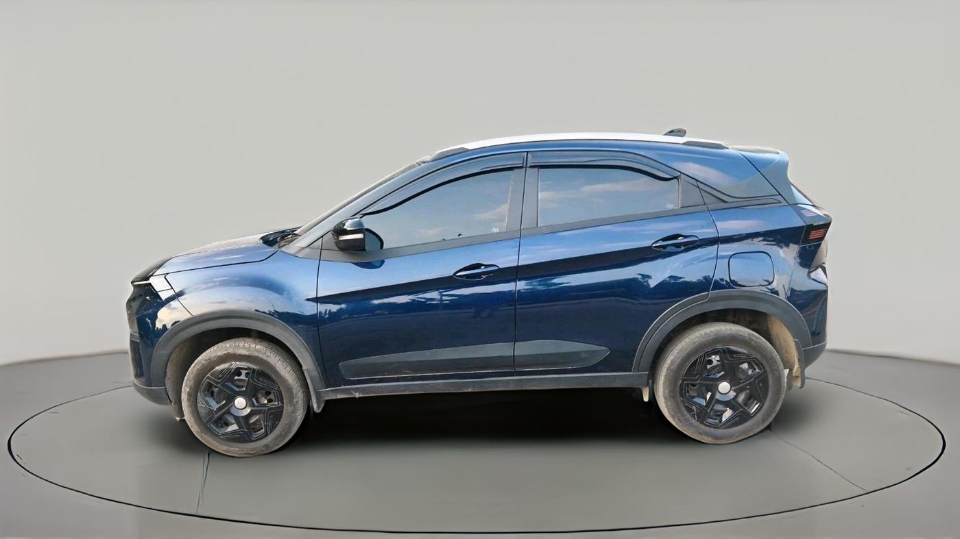 2026 Tata NEXON Pure Plus AMT, Petrol, Automatic, 1,067 km, exterior