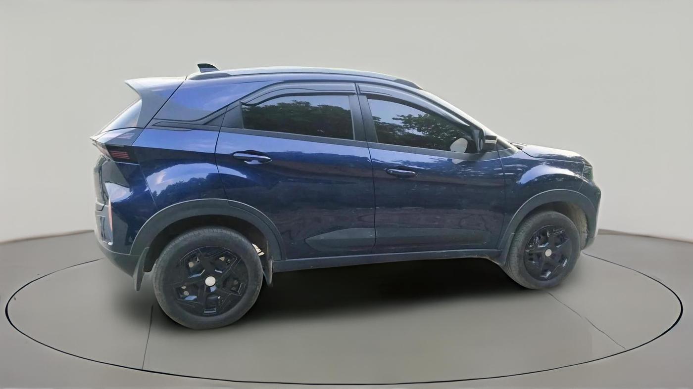 2026 Tata NEXON Pure Plus AMT, Petrol, Automatic, 1,067 km, exterior