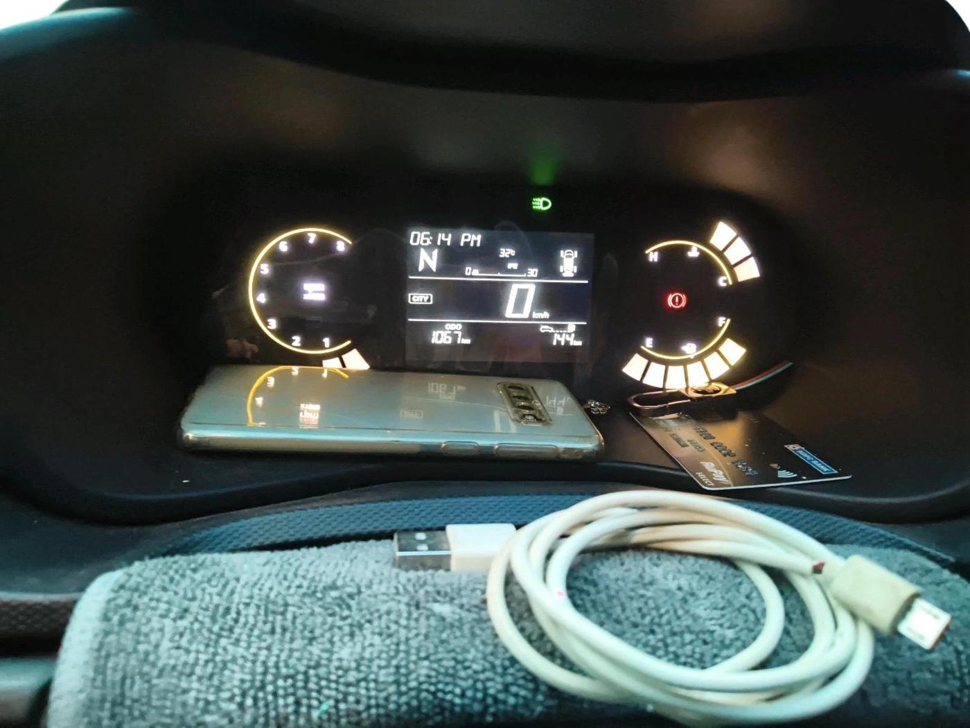 2026 Tata NEXON Pure Plus AMT, Petrol, Automatic, 1,067 km, interior