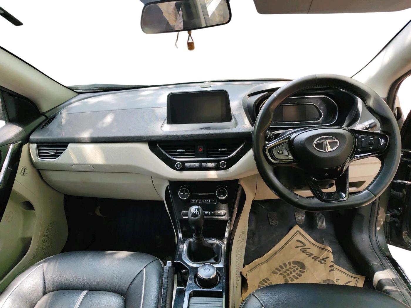 2020 Tata NEXON XZ PLUS (HS) PETROL, Petrol, Manual, 1,01,739 km, interior