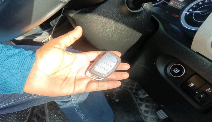 2022 Hyundai Creta SX 1.5 PETROL, Petrol, Manual, 61,022 km, interior