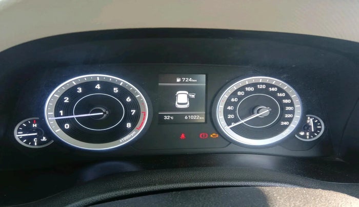 2022 Hyundai Creta SX 1.5 PETROL, Petrol, Manual, 61,022 km, interior