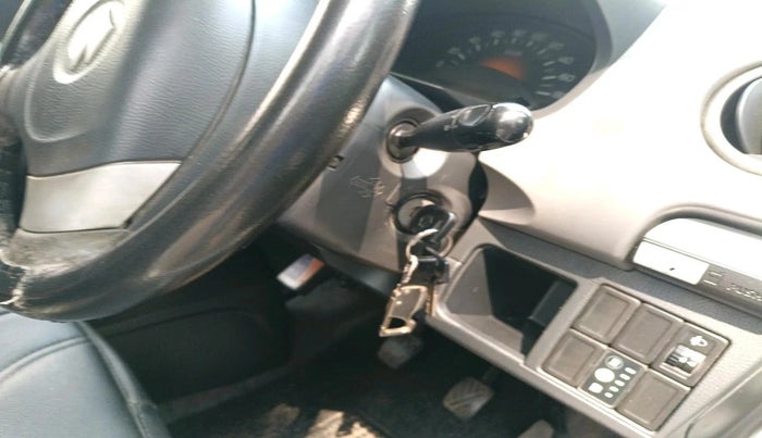 2012 Maruti Wagon R 1.0 LXI CNG, CNG, Manual, 1,30,105 km, interior