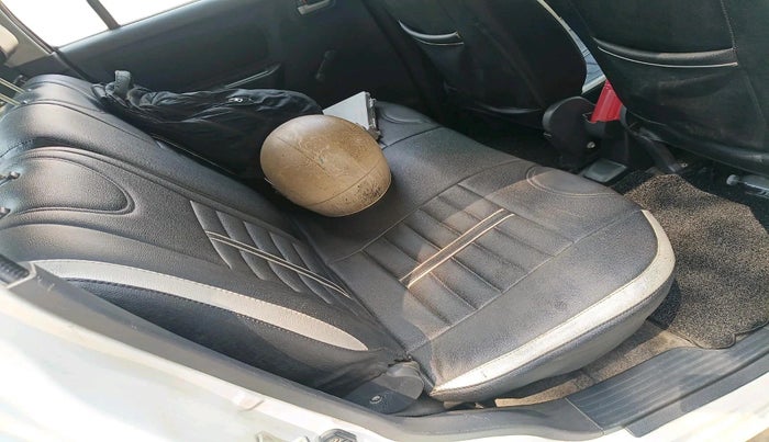 2012 Maruti Wagon R 1.0 LXI CNG, CNG, Manual, 1,30,105 km, interior