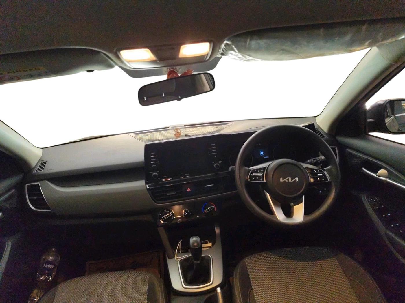 2023 KIA SELTOS HTK 1.5 PETROL, Petrol, Manual, 16,126 km, interior