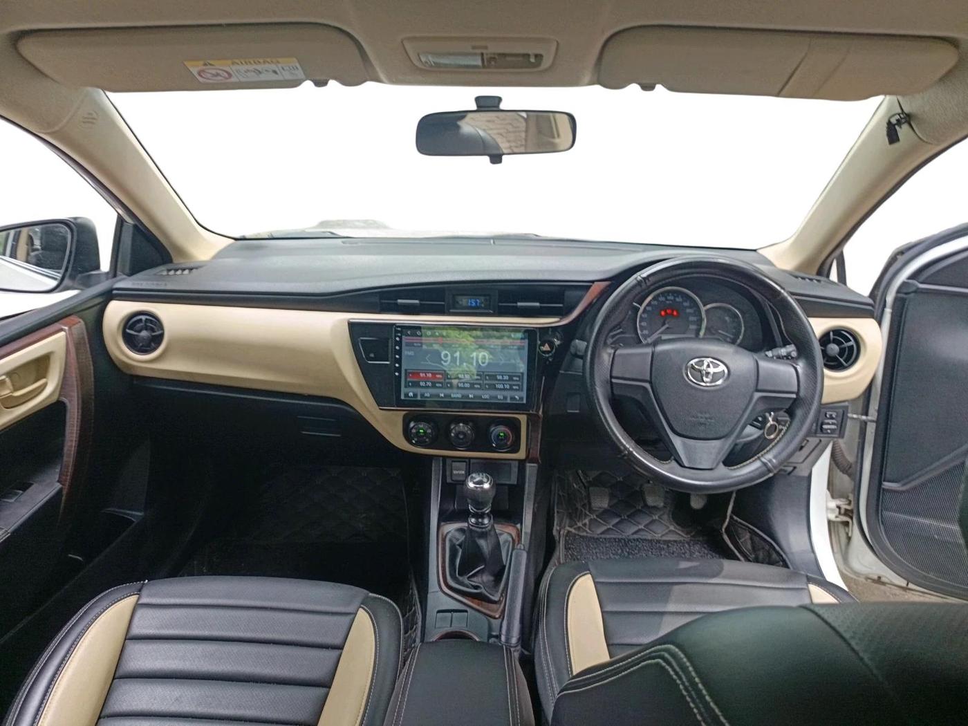 2018 Toyota Corolla Altis J PETROL, Petrol, Manual, 33,272 km, interior