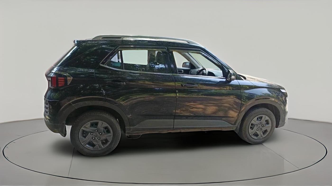 2024 Hyundai VENUE S(O) 1.2, Petrol, Manual, 9,752 km, exterior
