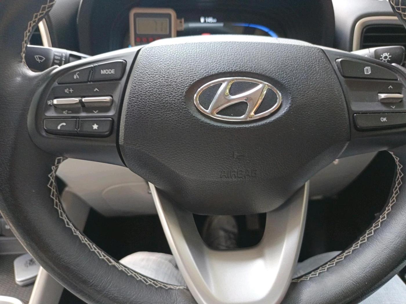 2024 Hyundai VENUE S(O) 1.2, Petrol, Manual, 9,752 km, interior