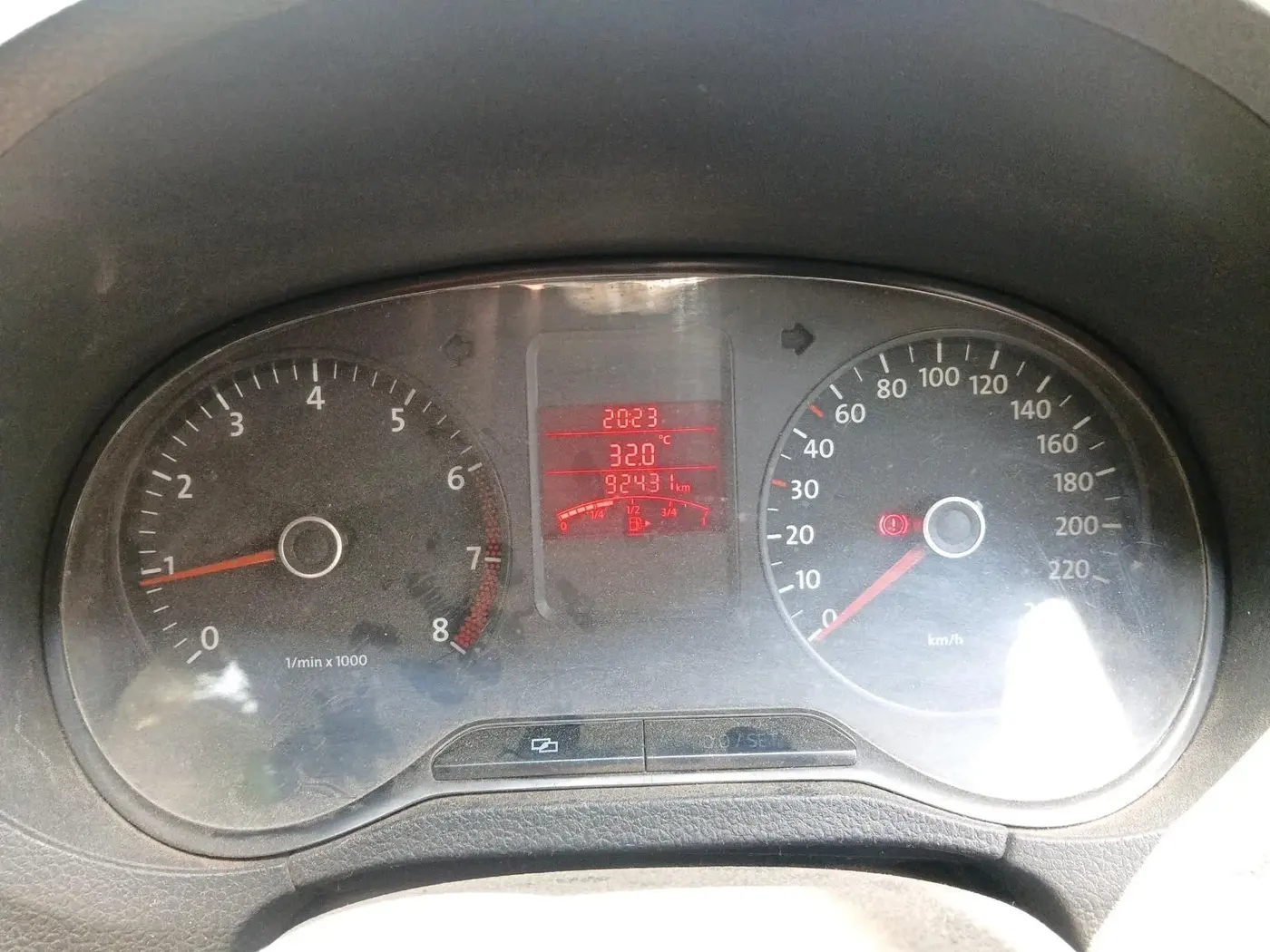 2011 Volkswagen Polo TRENDLINE 1.2L PETROL, Petrol, Manual, 92,431 km, interior