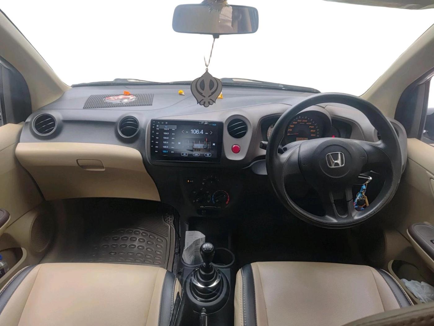 2013 Honda Amaze 1.2L I-VTEC EX, Petrol, Manual, 66,876 km, interior