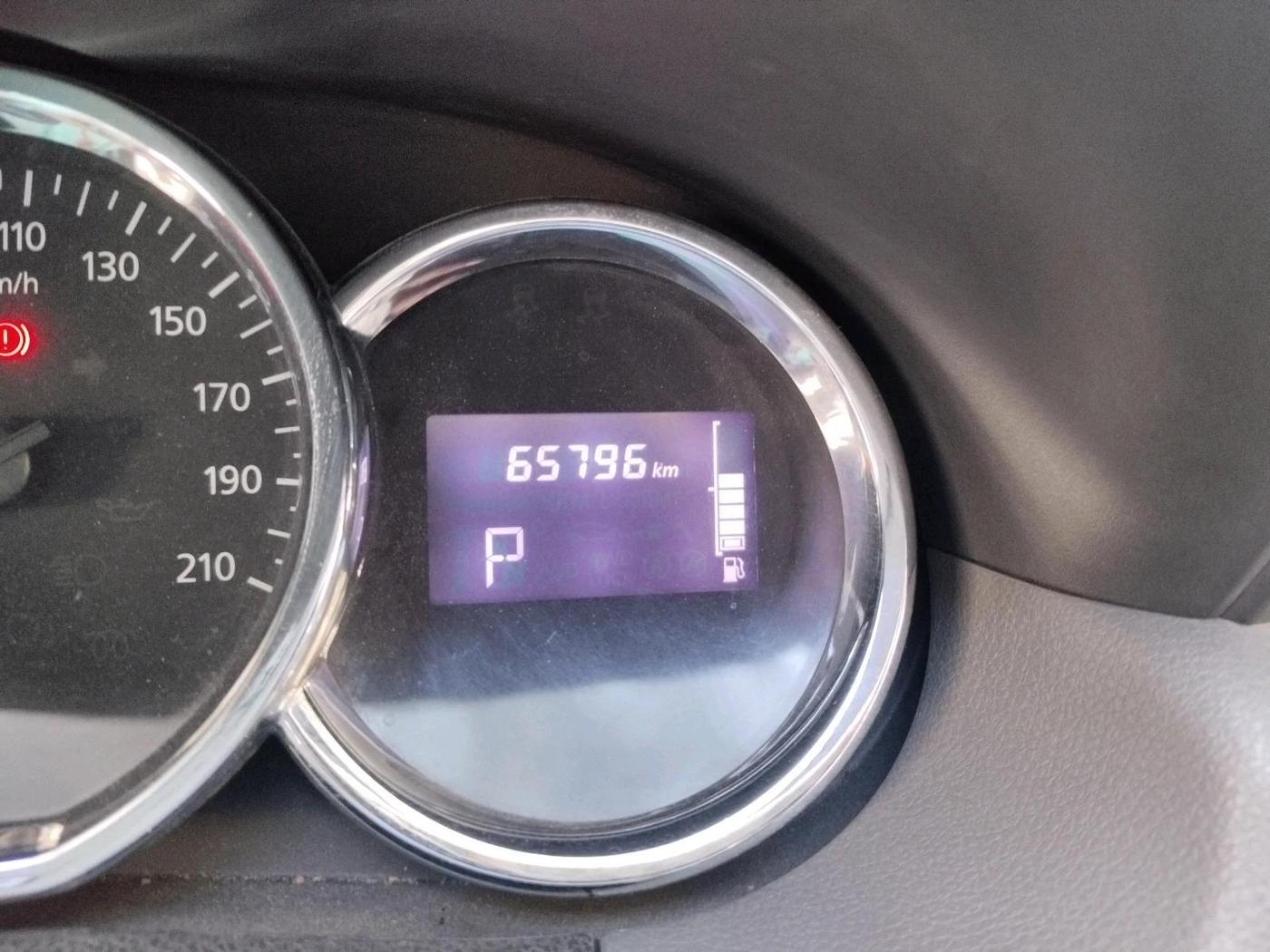 2018 Renault Duster RXS CVT, Petrol, Automatic, 65,796 km, interior