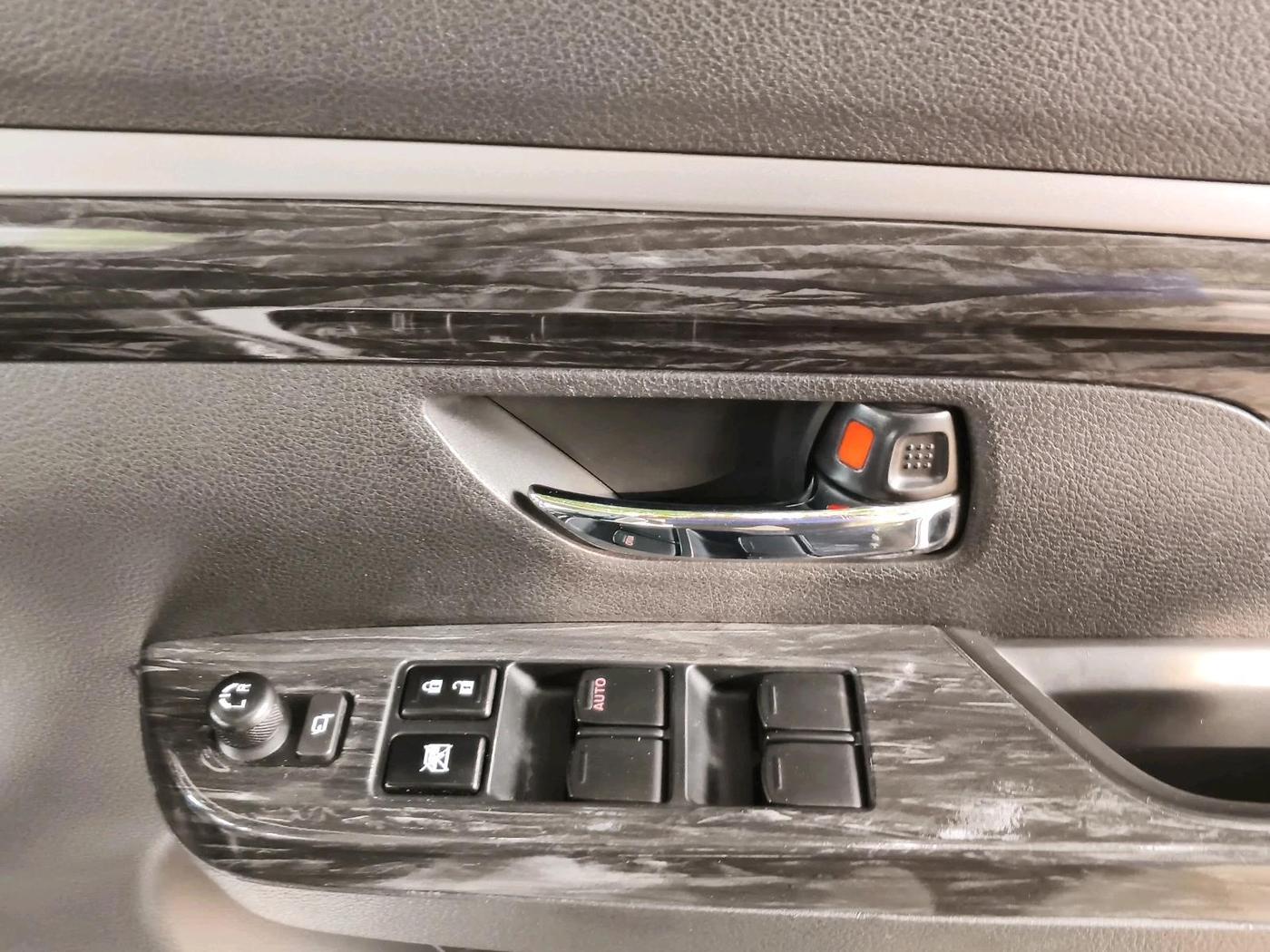 2024 Maruti XL6 ZETA MT, Petrol, Manual, 10,466 km, interior