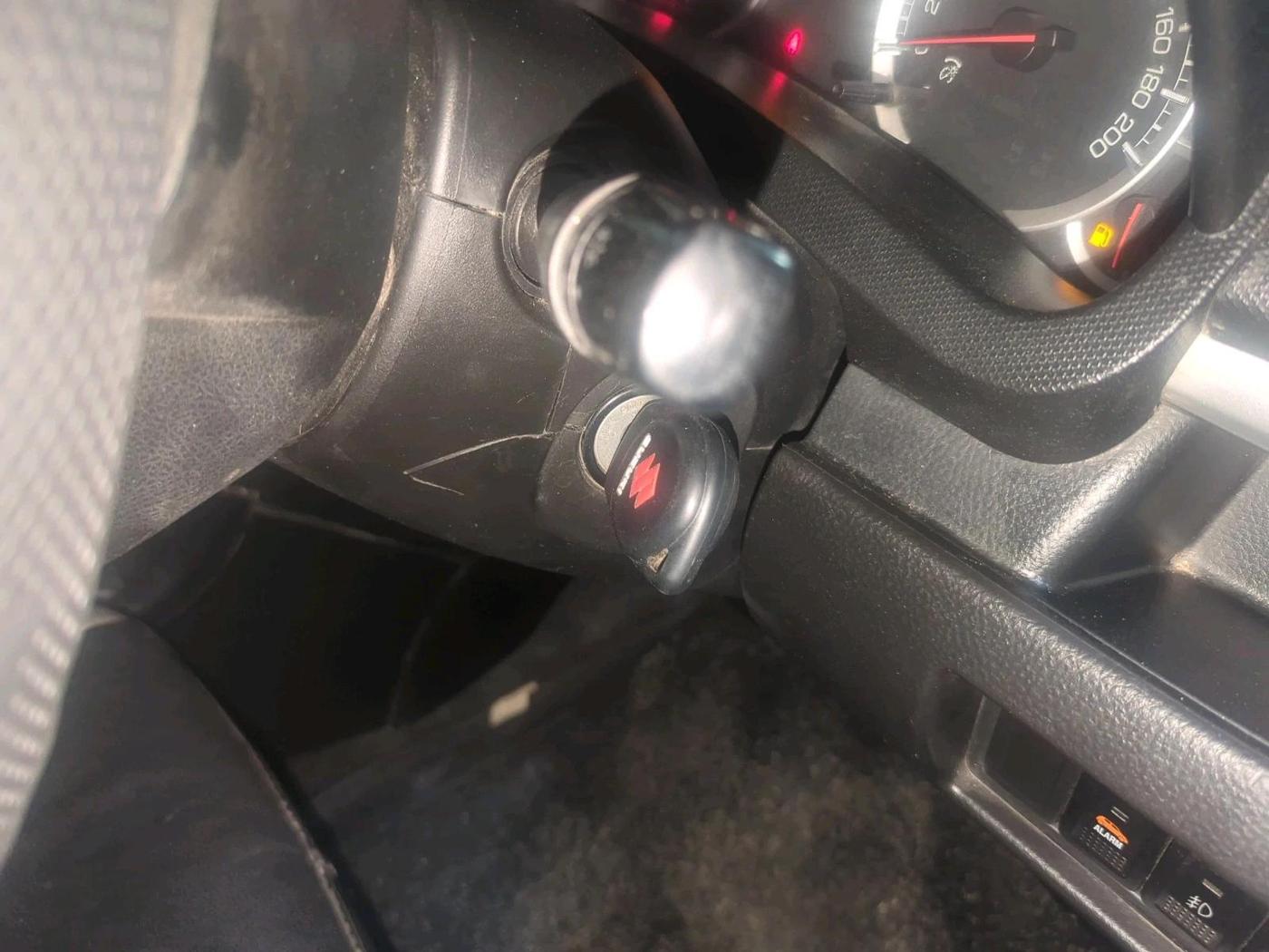 2015 Maruti Swift VXI, Petrol, Manual, 47,873 km, interior