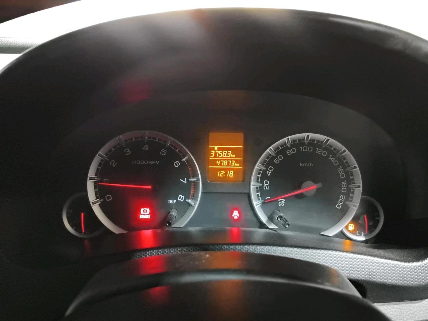 2015 Maruti Swift VXI, Petrol, Manual, 47,873 km, interior