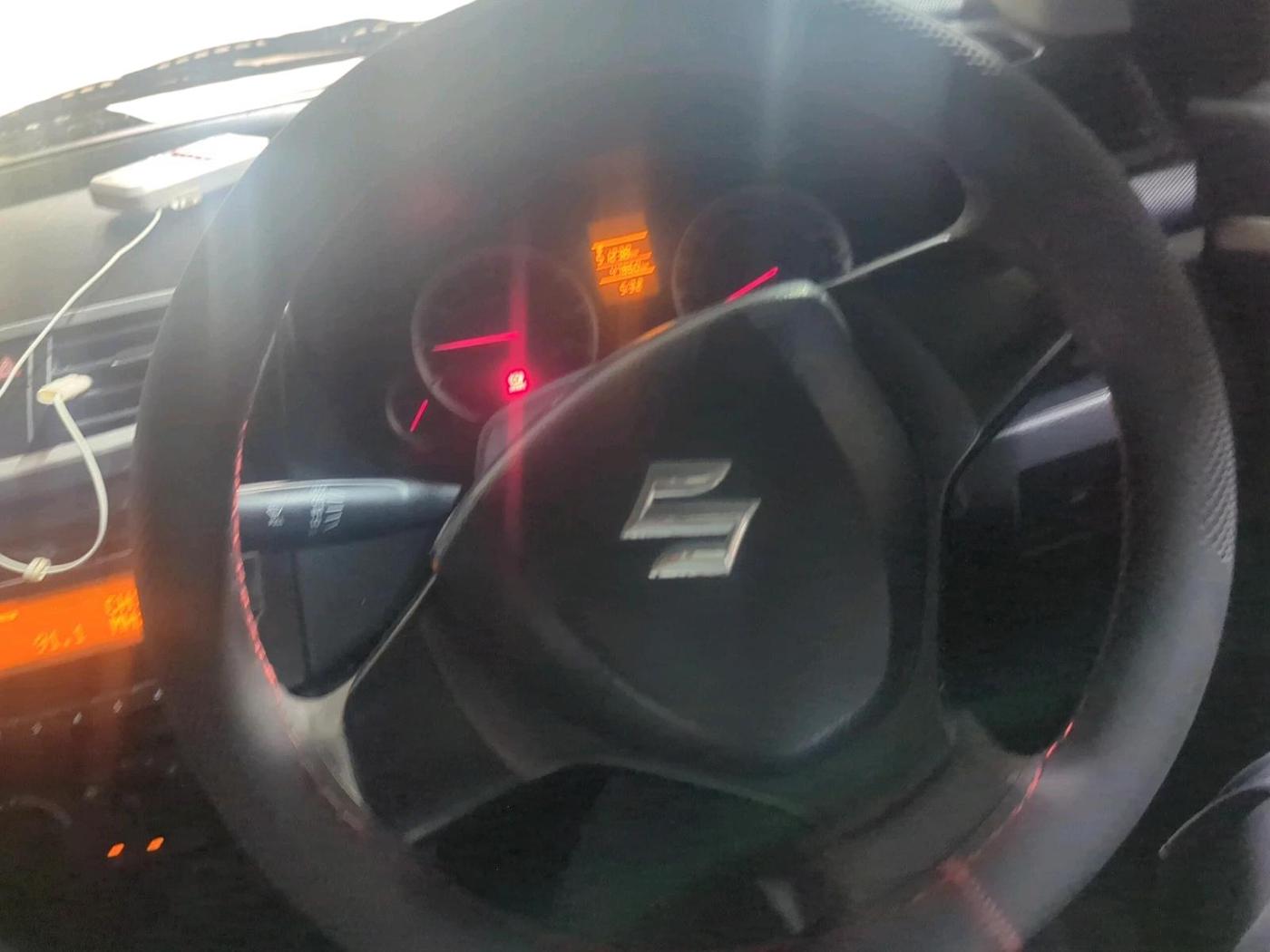 2015 Maruti Swift VXI, Petrol, Manual, 47,873 km, interior