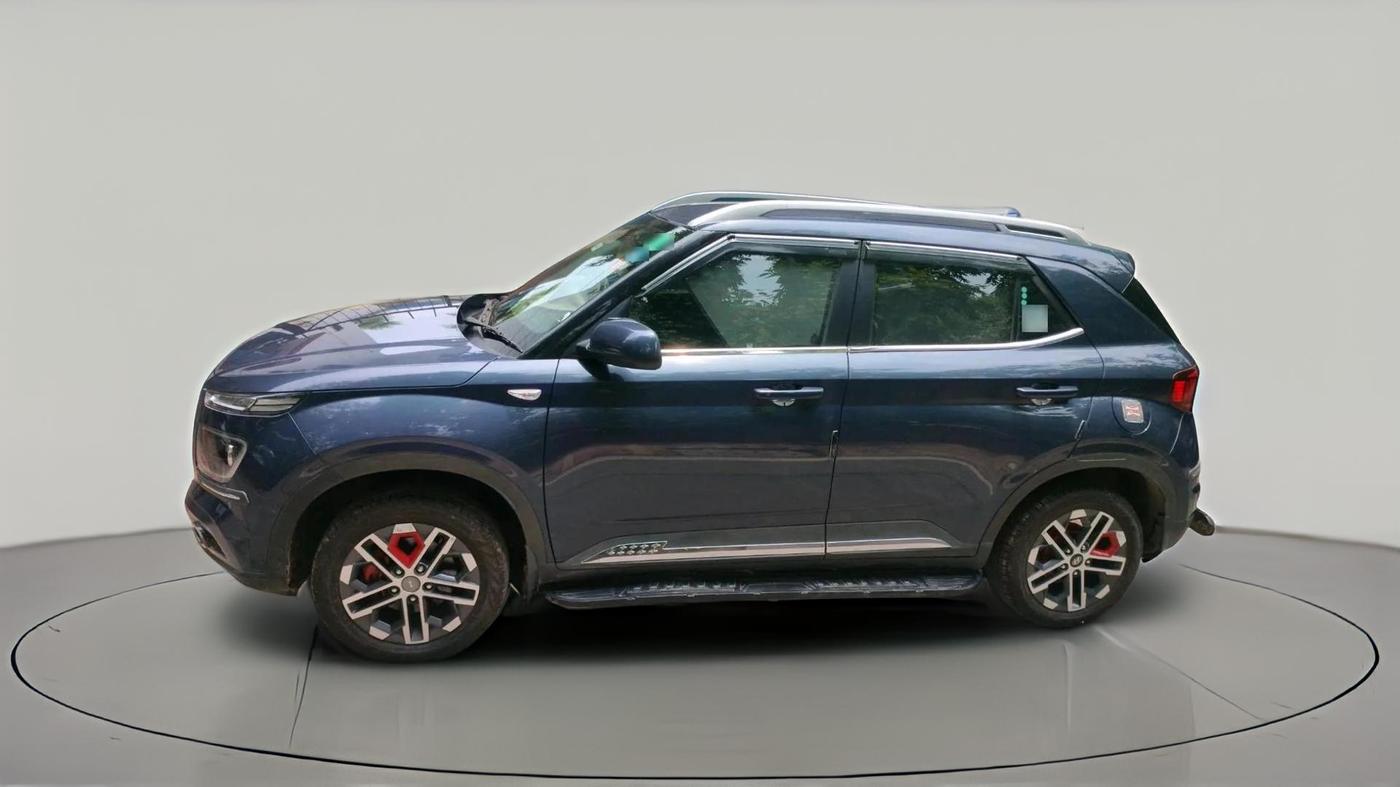 2020 Hyundai VENUE S 1.2, Petrol, Manual, 27,530 km, exterior