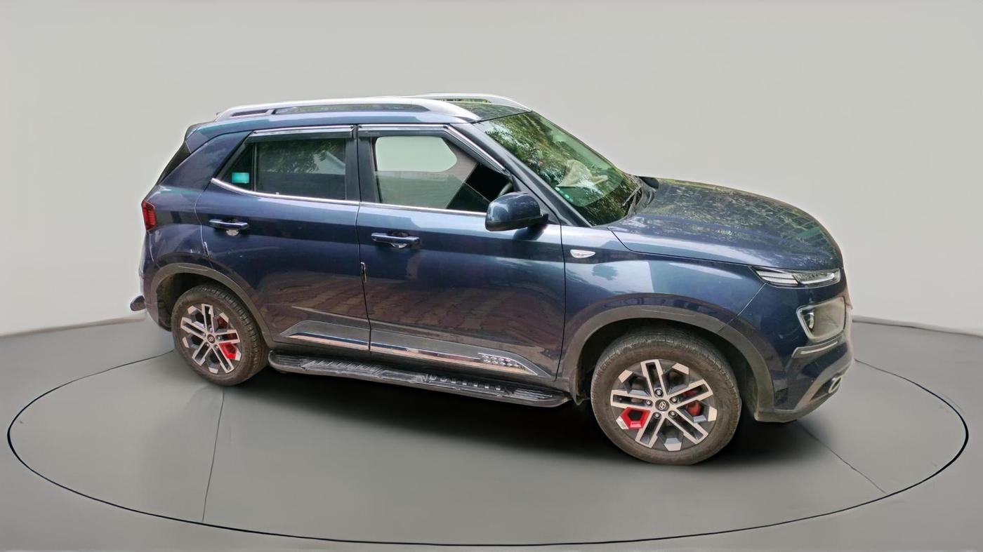 2020 Hyundai VENUE S 1.2, Petrol, Manual, 27,530 km, exterior