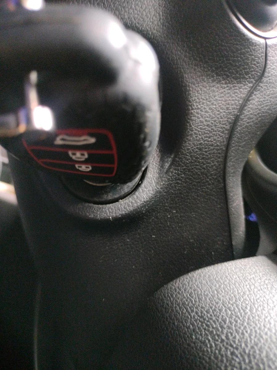 2020 Hyundai VENUE S 1.2, Petrol, Manual, 27,530 km, interior