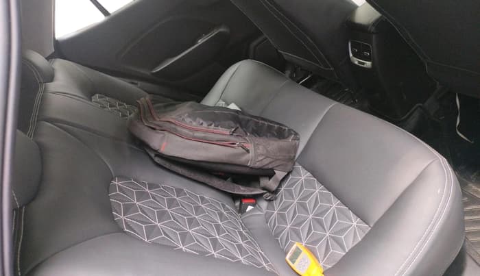 2020 Hyundai VENUE S 1.2, Petrol, Manual, 27,530 km, interior