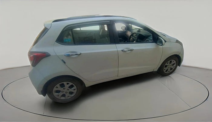2016 Hyundai Grand i10 SPORTZ 1.2 KAPPA VTVT, Petrol, Manual, 61,916 km, exterior