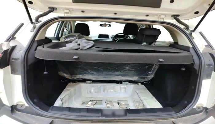 2024 Tata NEXON CREATIVE  AMT 1.2 PETROL, Petrol, Automatic, 11,706 km, exterior