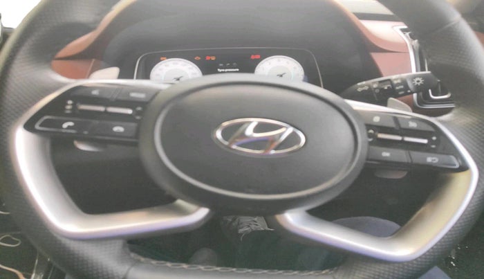 2022 Hyundai ALCAZAR PLATINUM (O) 6STR 2.0 AT, Petrol, Automatic, 34,764 km, interior